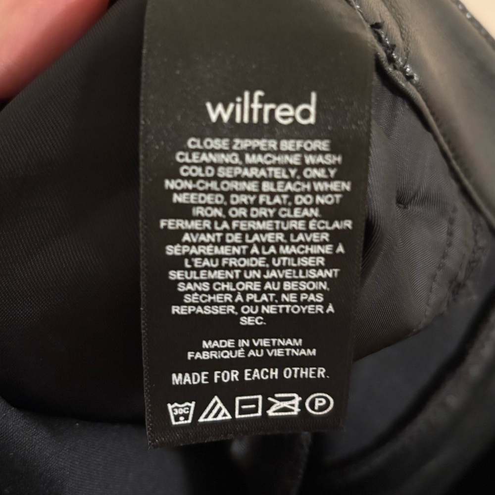 ARITZIA Wilfred Melina Straight Leg pants in Black Noir NWOT - Picture 7 of 8